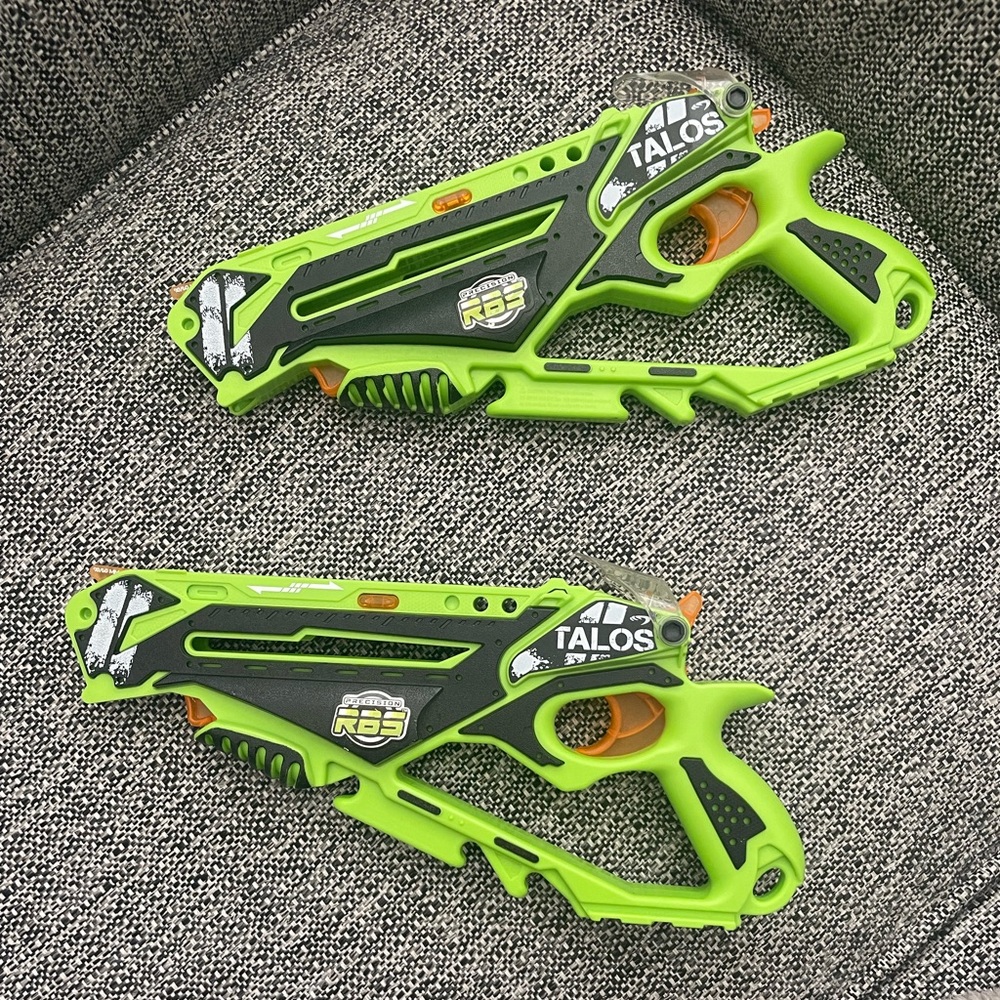 Set of two - Rubber band toy gun